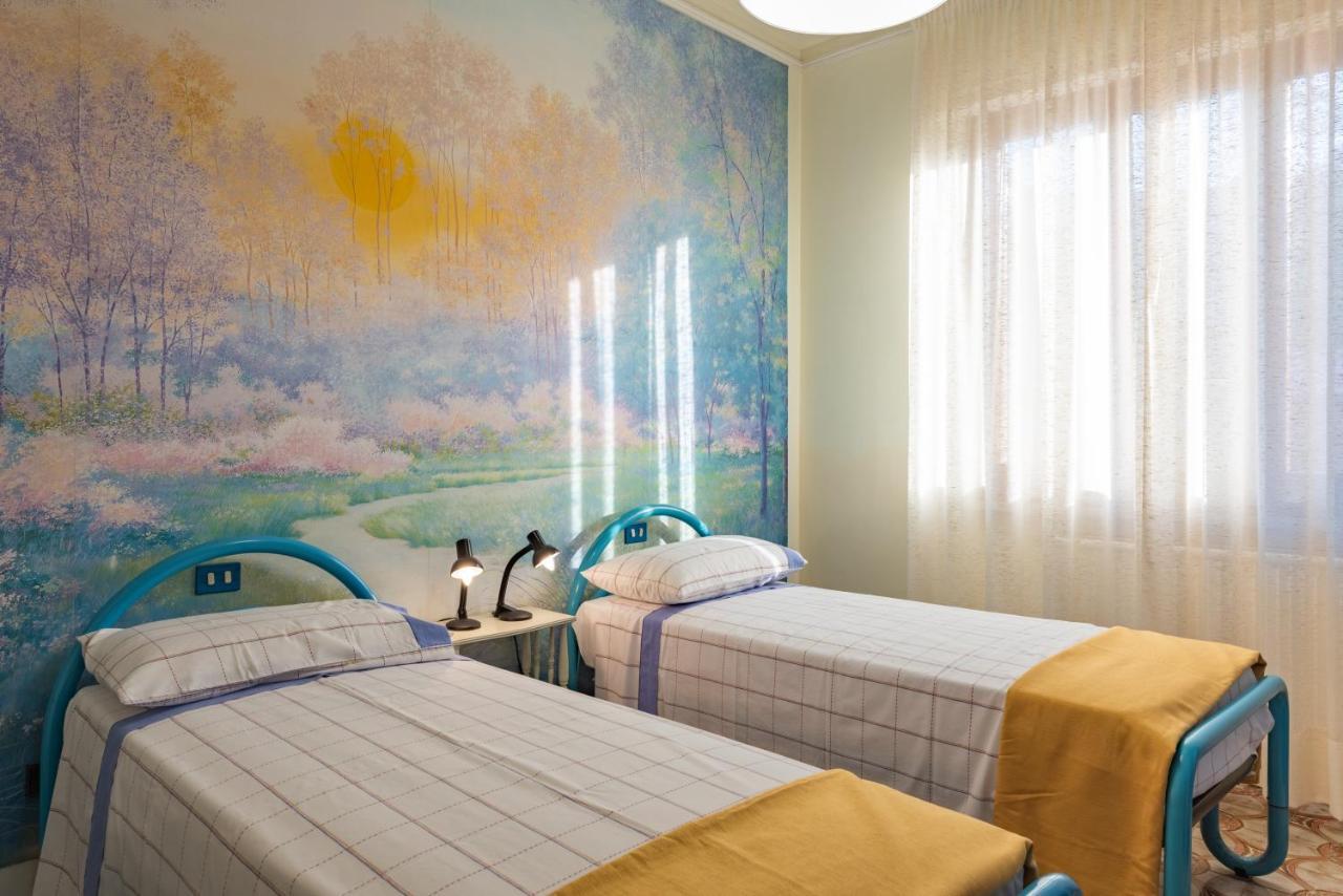 Apartment Holiday Versilia Camaiore Exterior photo